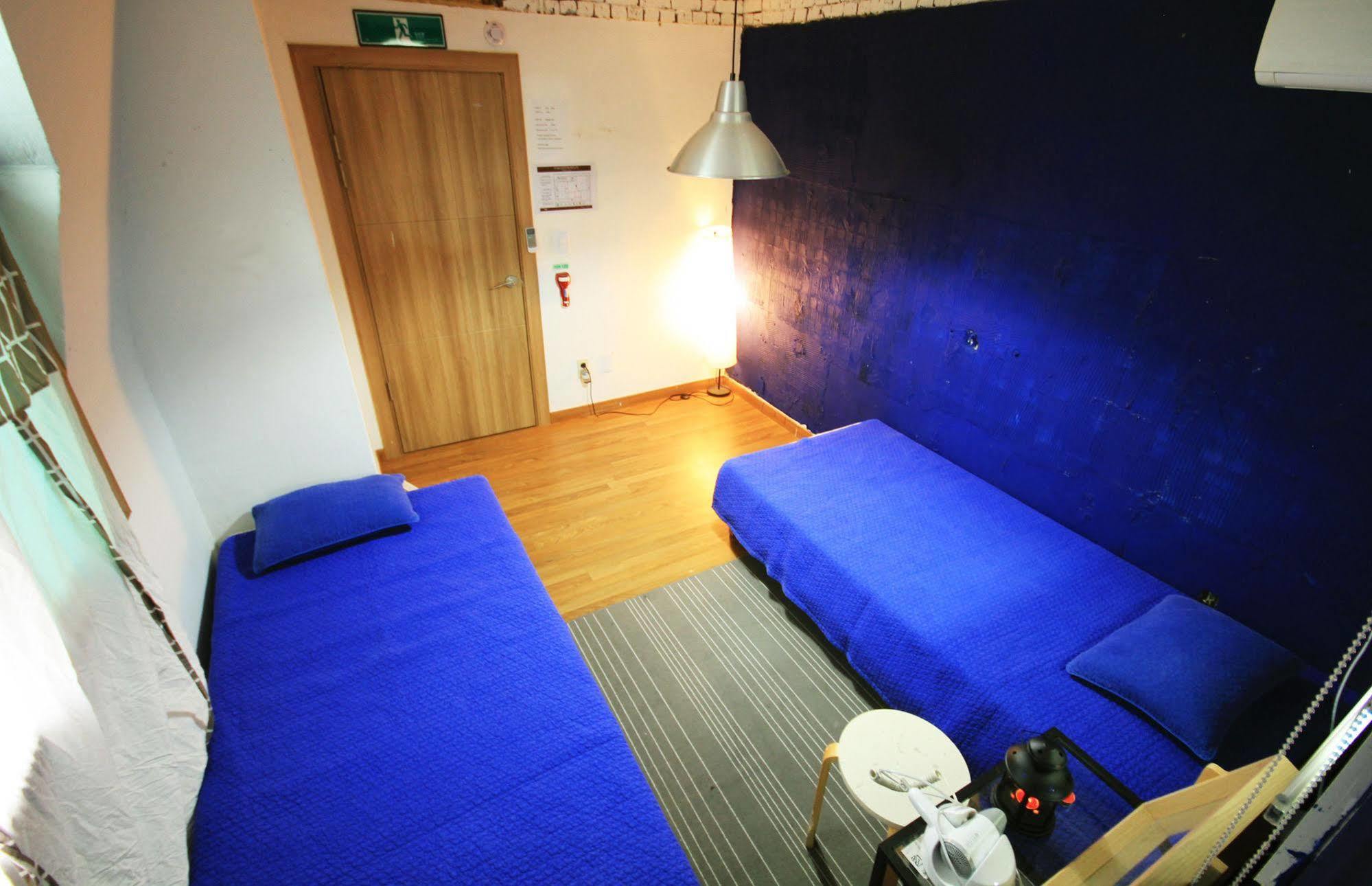 The One Hostel Hongdae In Seoul - Foreigner Only Dış mekan fotoğraf